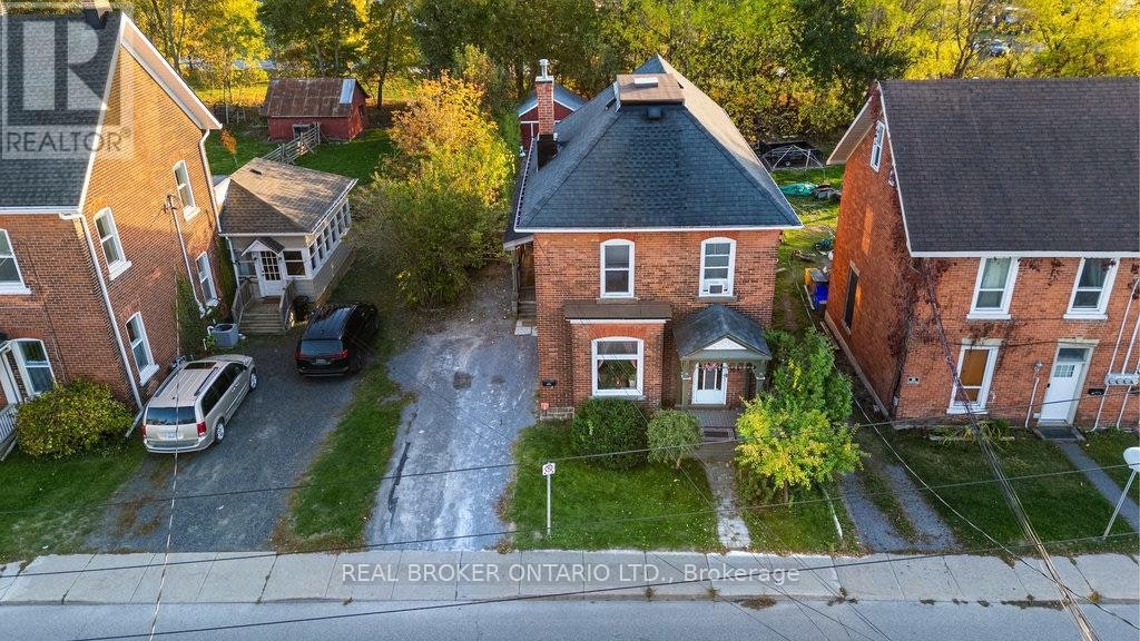 88 Moore Street, Carleton Place, ON, K7C 2R2 - 2