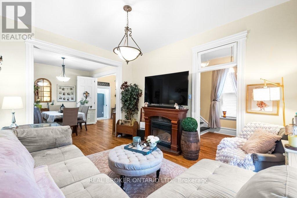 88 Moore Street, Carleton Place, ON, K7C 2R2 - 11