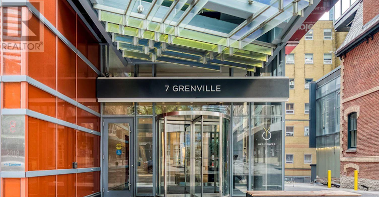 901-7 Grenville Street, Toronto, ON, M4Y 0E9 - 2