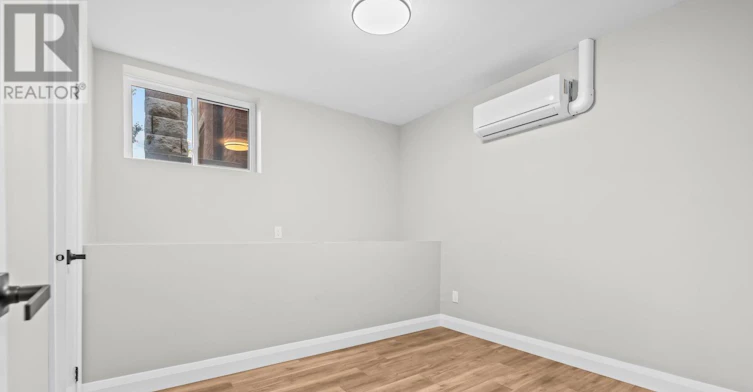 D-516 Tweedsmuir Avenue, Ottawa, ON, K1Z 5N9 - 17