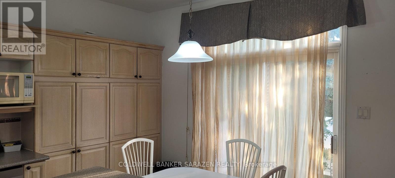 49 Rialto Way, Ottawa, ON, K1T 4B1 - 4