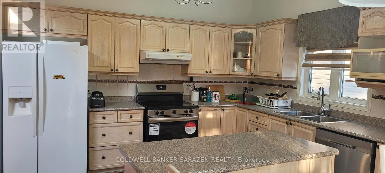 49 Rialto Way, Ottawa, ON, K1T 4B1 - 3