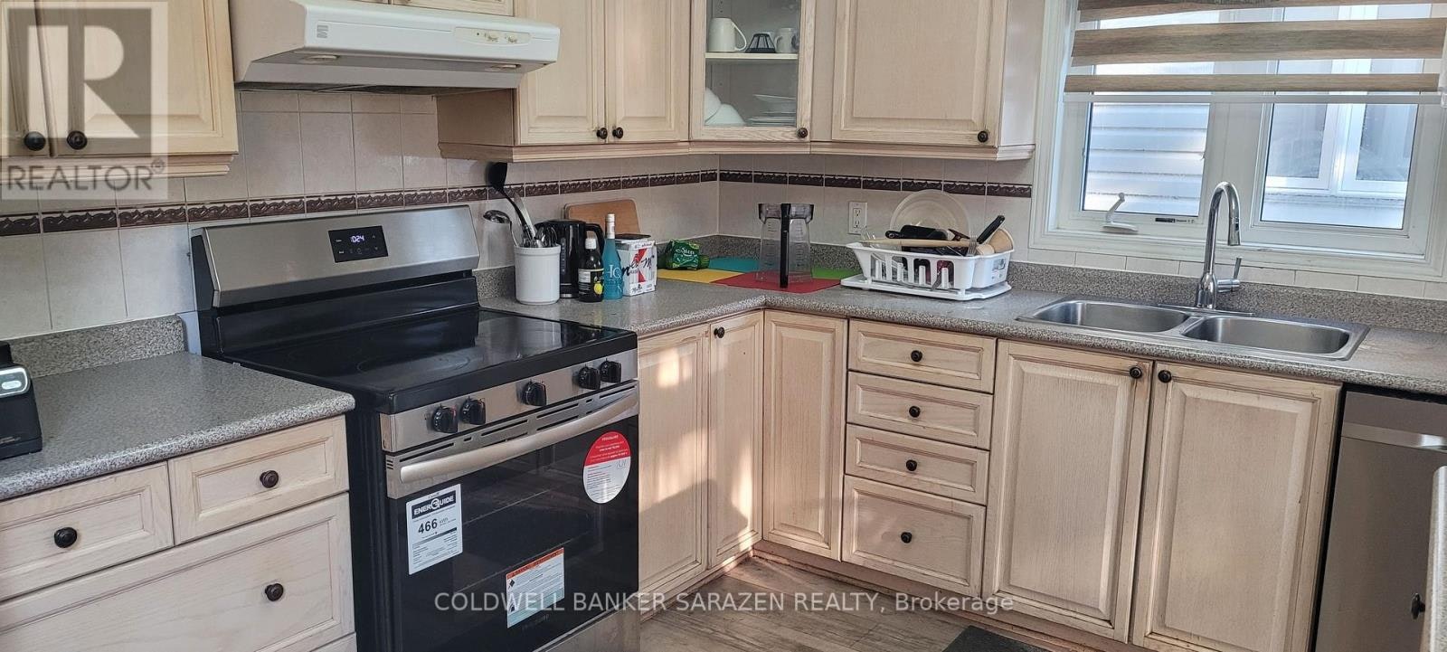 49 Rialto Way, Ottawa, ON, K1T 4B1 - 2