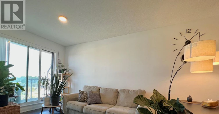 727-8228 Birchmount Road, Markham, ON, L3R 1A6 - 2