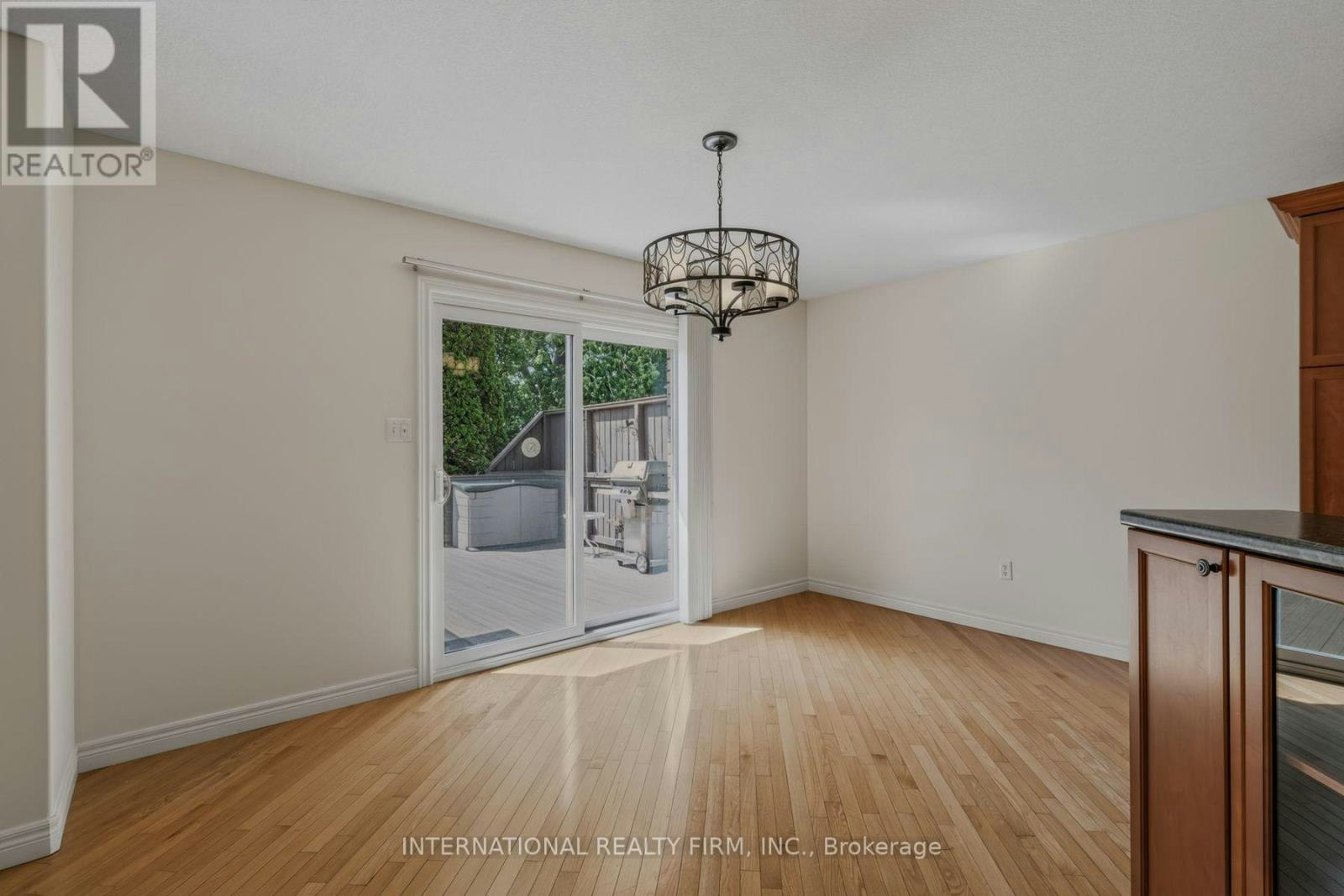 18 Sea Breeze Drive, Norfolk County, ON, N0A 1N7 - 16