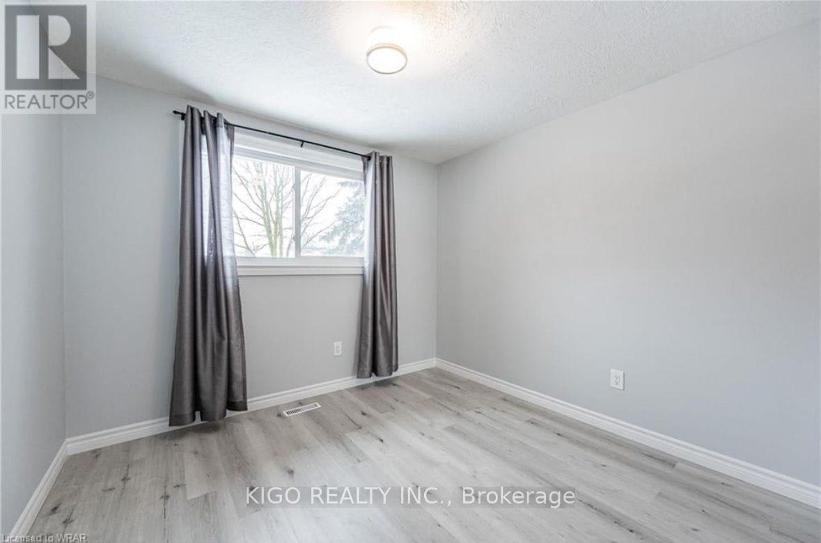 UPPER-4 Markwood Drive, Kitchener, ON, N2M 2H4 - 12