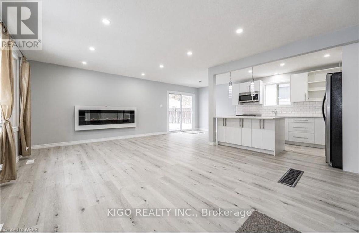 UPPER-4 Markwood Drive, Kitchener, ON, N2M 2H4 - 4