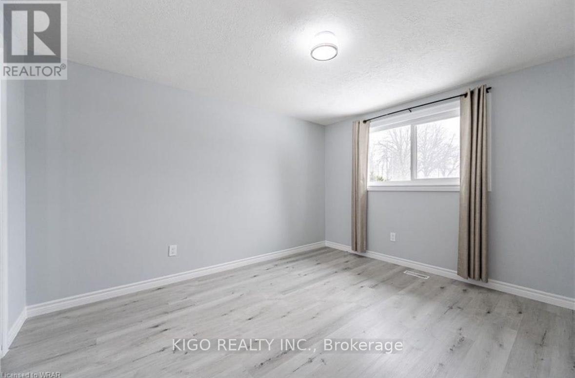 UPPER-4 Markwood Drive, Kitchener, ON, N2M 2H4 - 14