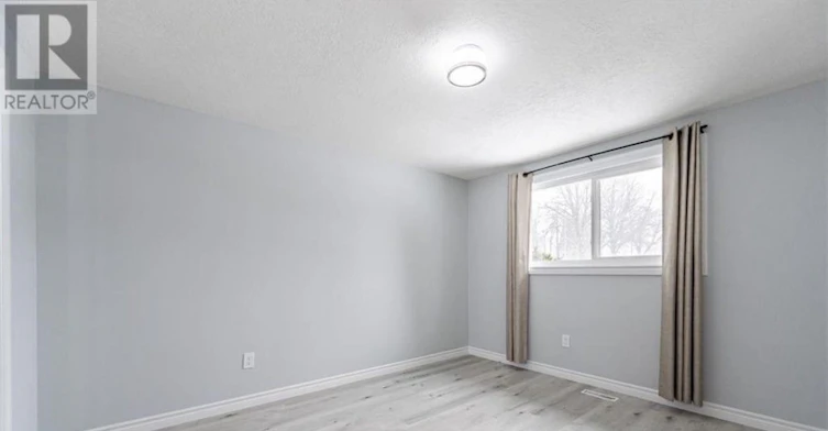UPPER-4 Markwood Drive, Kitchener, ON, N2M 2H4 - 14