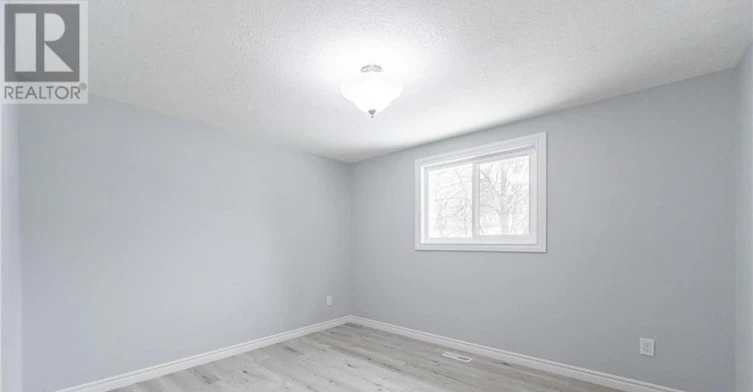 UPPER-4 Markwood Drive, Kitchener, ON, N2M 2H4 - 11