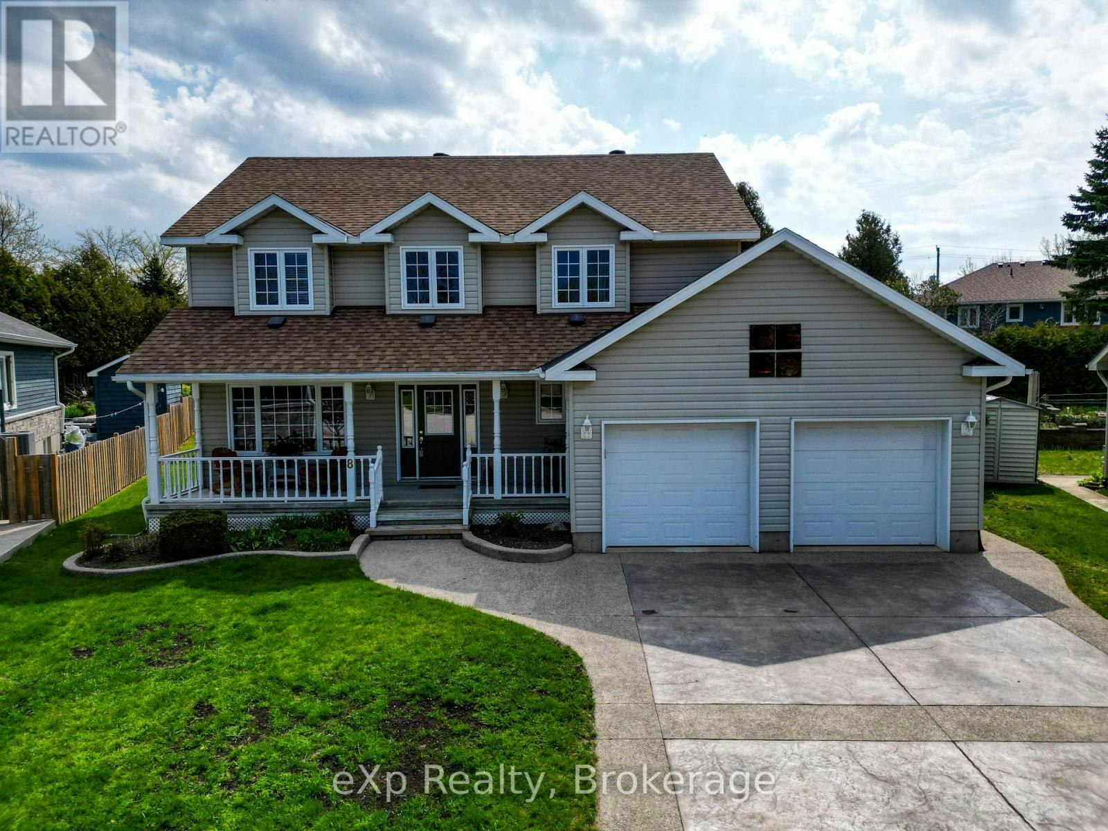 8 Sandpiper Court, Saugeen Shores, ON, N0H 2L0