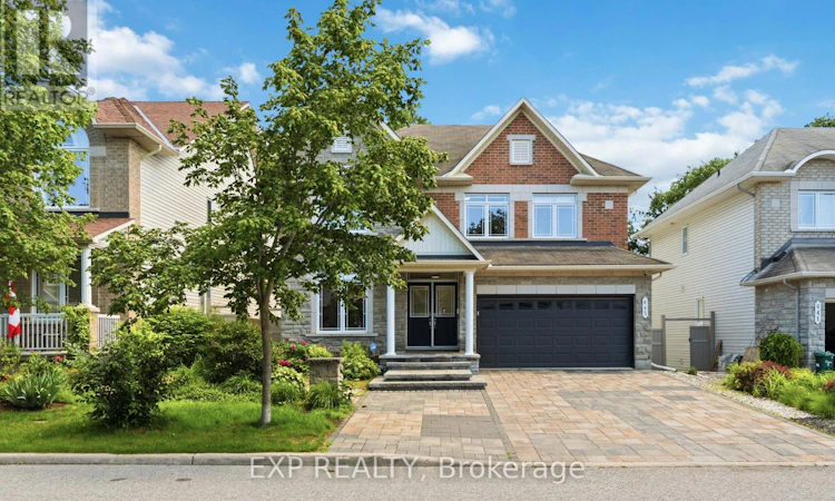 643 New Liskeard Crescent