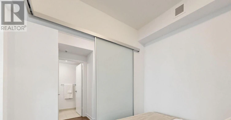 1405-203 College Street, Toronto, ON, M5T 0C8 - 25