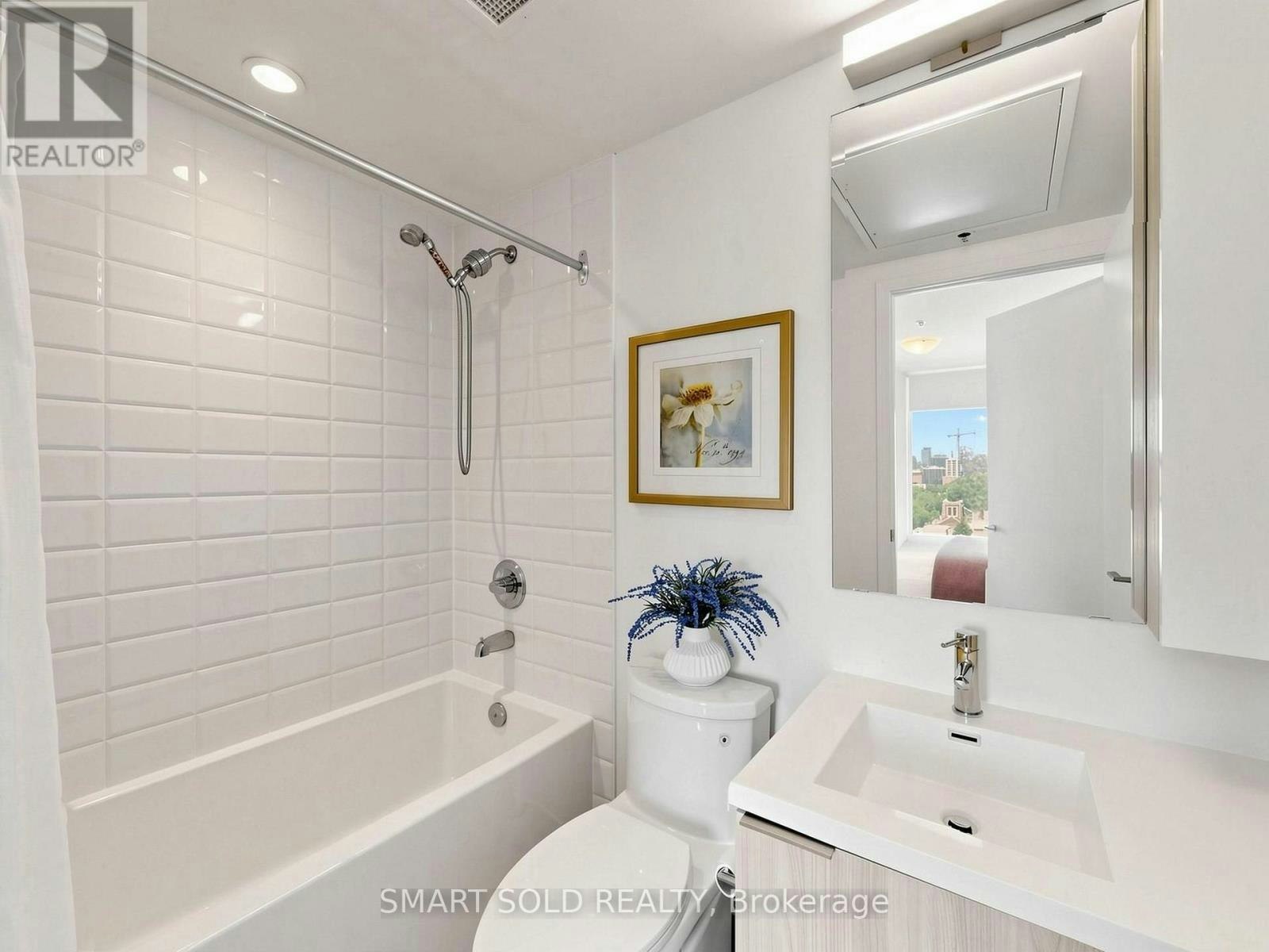 1405-203 College Street, Toronto, ON, M5T 0C8 - 24