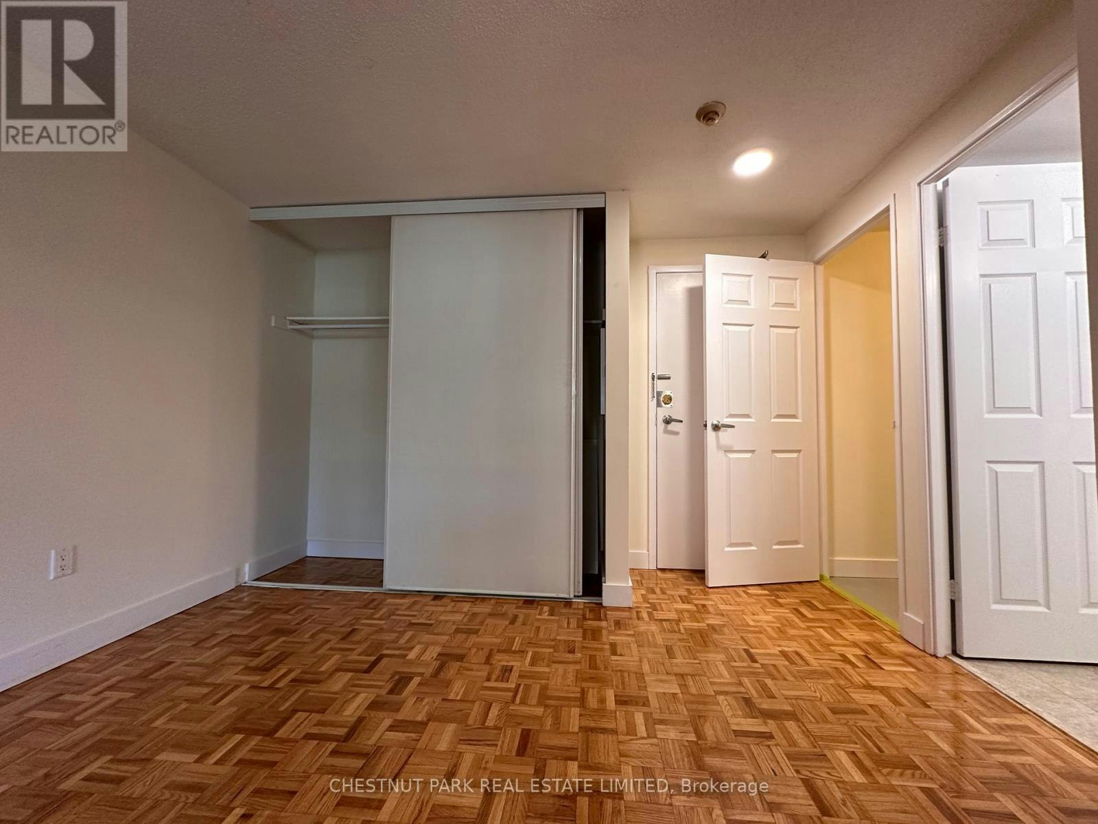 812-20 Saint Patrick Street, Toronto, ON, M5T 2Y4 - 13