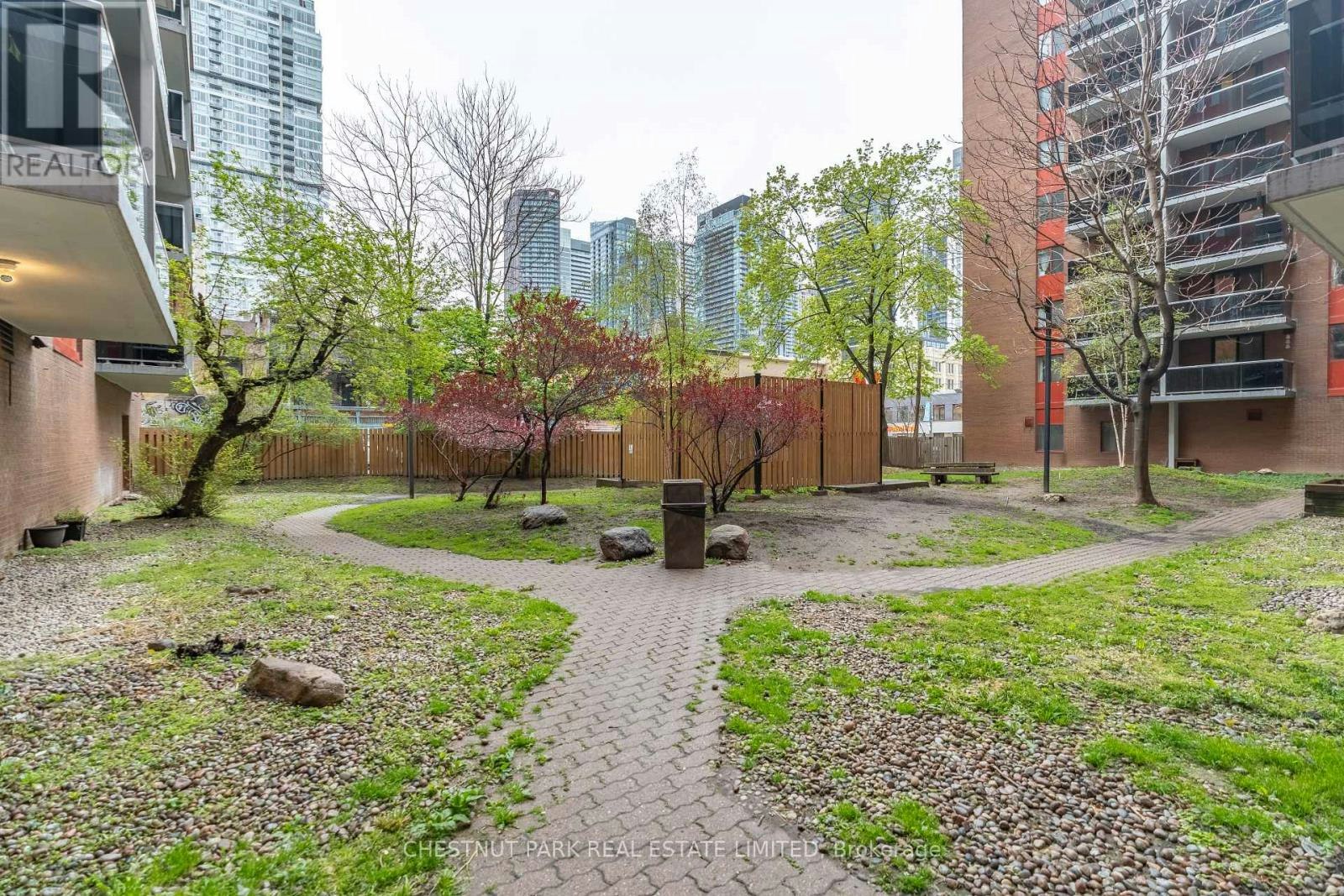 812-20 Saint Patrick Street, Toronto, ON, M5T 2Y4 - 33