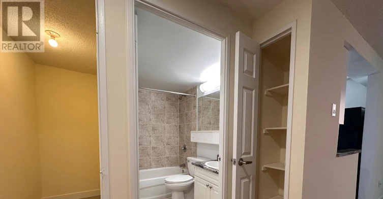 812-20 Saint Patrick Street, Toronto, ON, M5T 2Y4 - 23