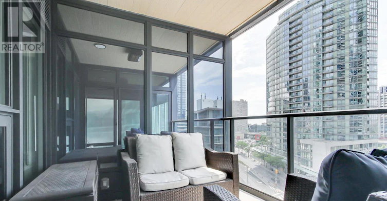 611-1 Concord Cityplace Way, Toronto, ON, M5V 0X3 - 22