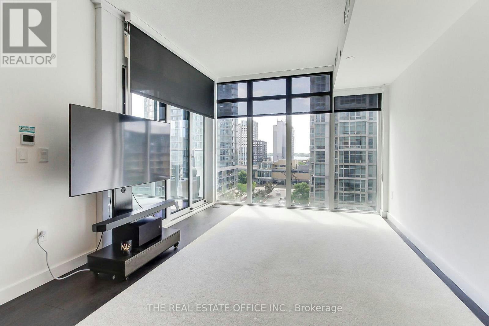 611-1 Concord Cityplace Way, Toronto, ON, M5V 0X3 - 7
