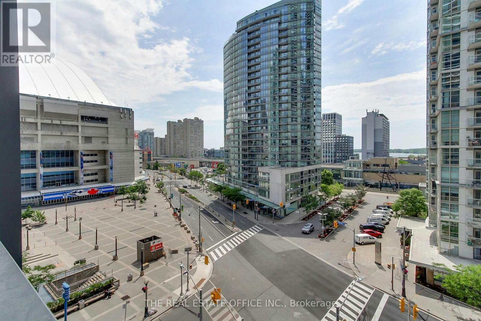 611-1 Concord Cityplace Way, Toronto, ON, M5V 0X3 - 29