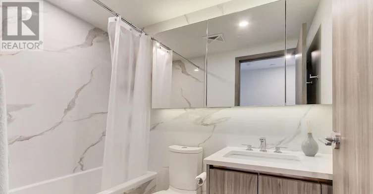 611-1 Concord Cityplace Way, Toronto, ON, M5V 0X3 - 19