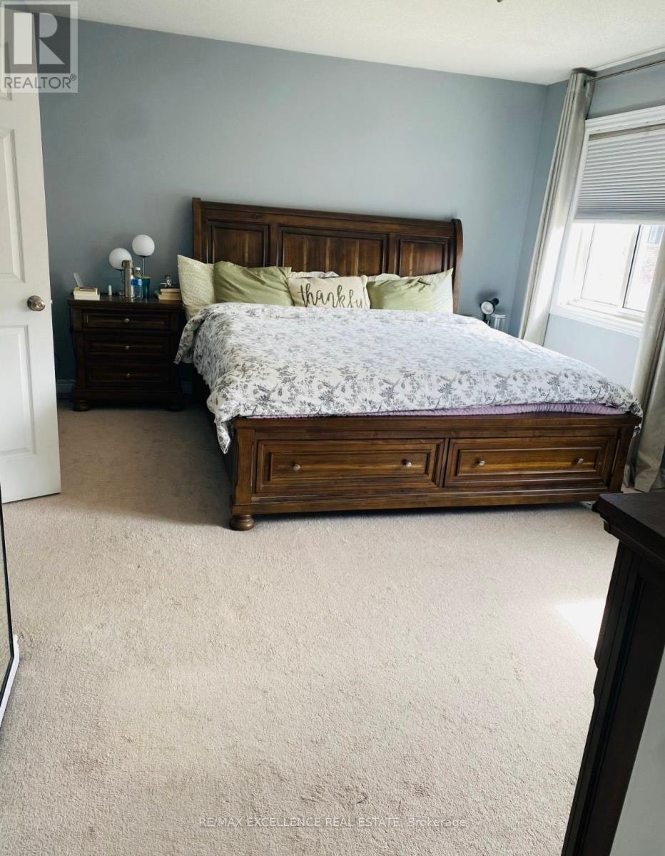 17 Fallstar Crescent, Brampton, ON, L7A 2J5 - 11