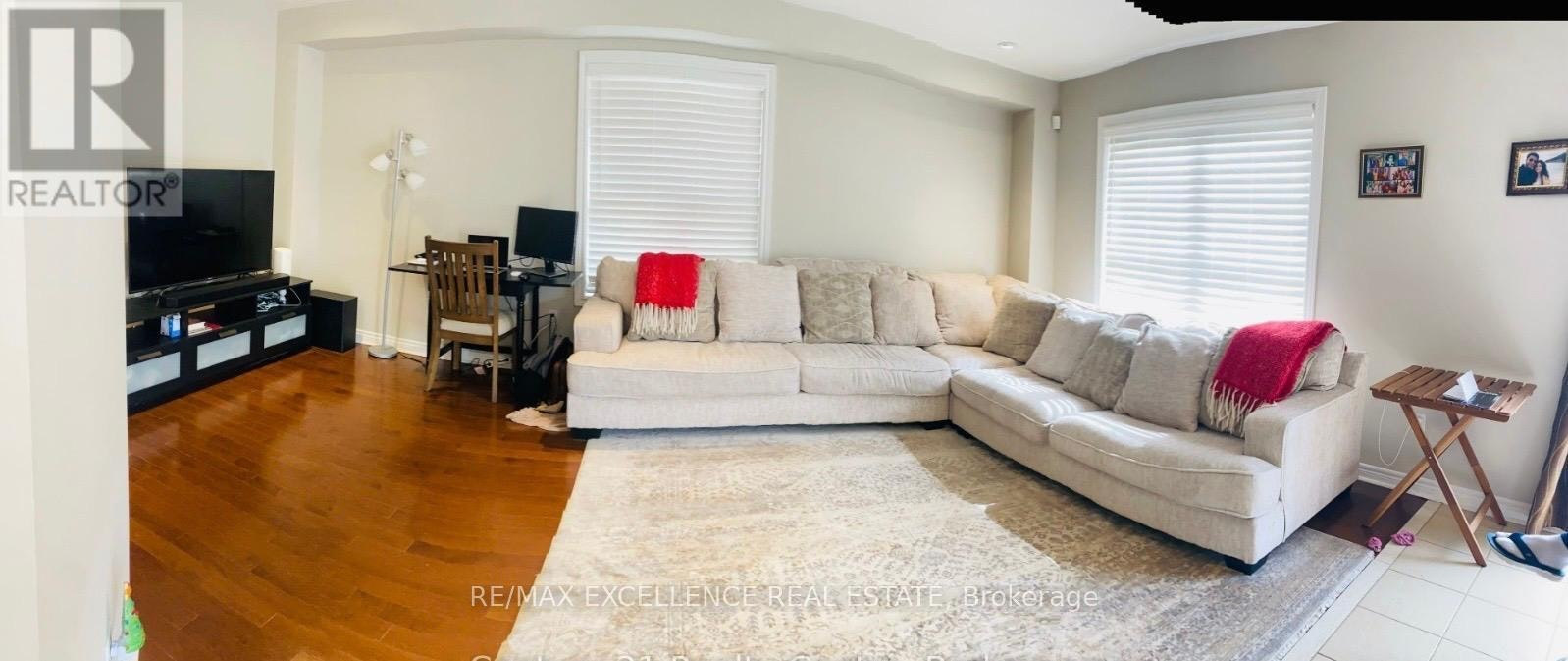 17 Fallstar Crescent, Brampton, ON, L7A 2J5 - 4