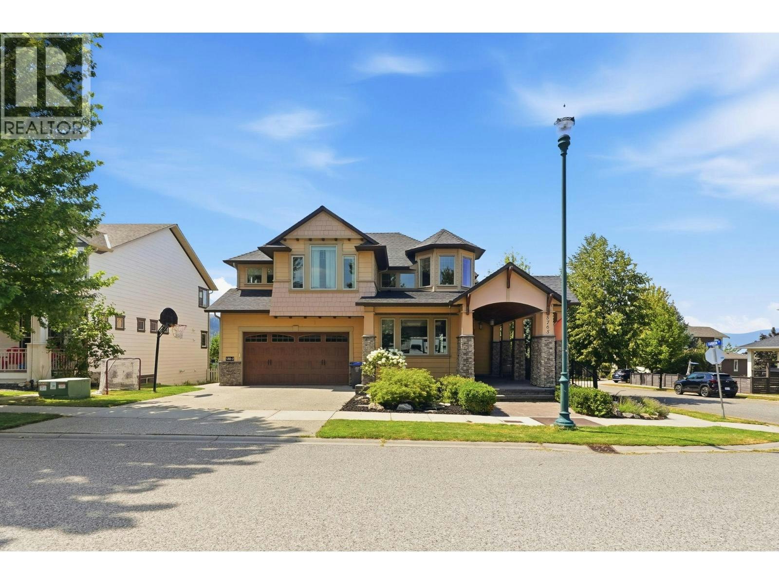 5765 Mountainside Drive, Kelowna, BC, V1W 5H2