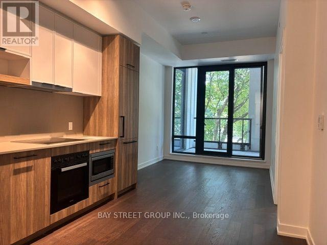 305-91 Montclair Avenue, Toronto, ON, M5P 0B1