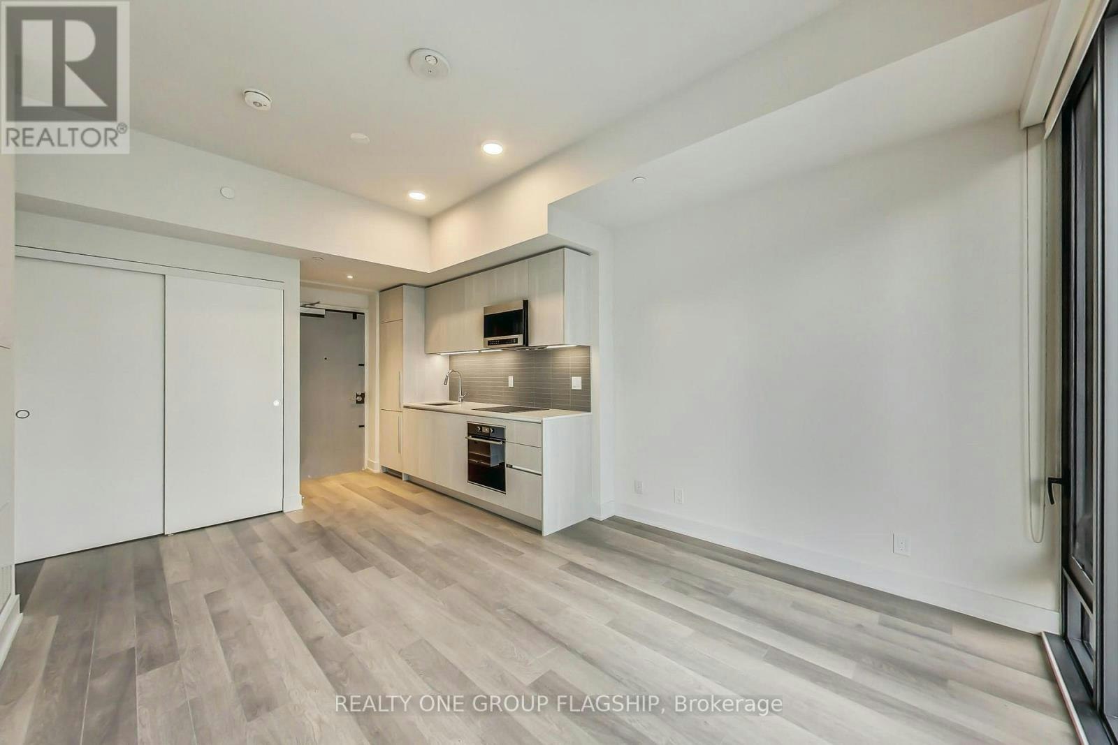 701-8 Cumberland Street, Toronto, ON, M4W 0B6 - 6