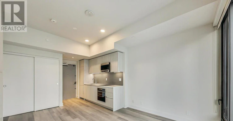 701-8 Cumberland Street, Toronto, ON, M4W 0B6 - 6