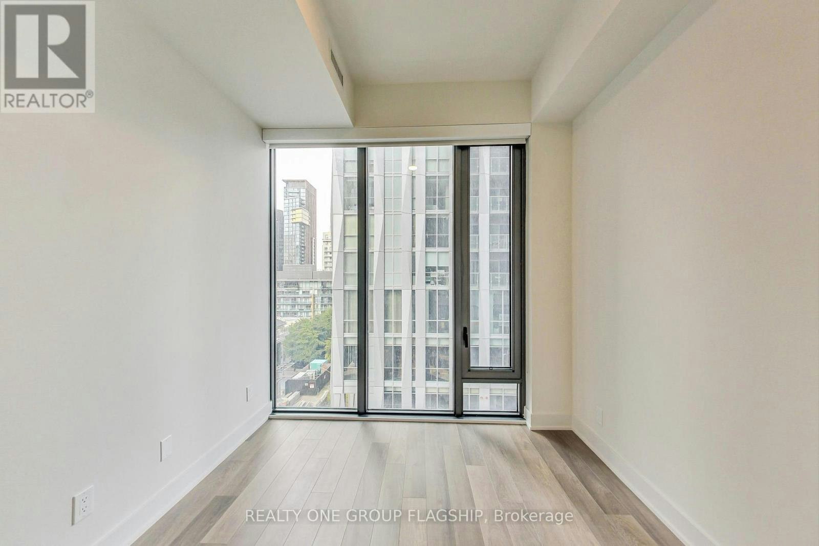 701-8 Cumberland Street, Toronto, ON, M4W 0B6 - 12