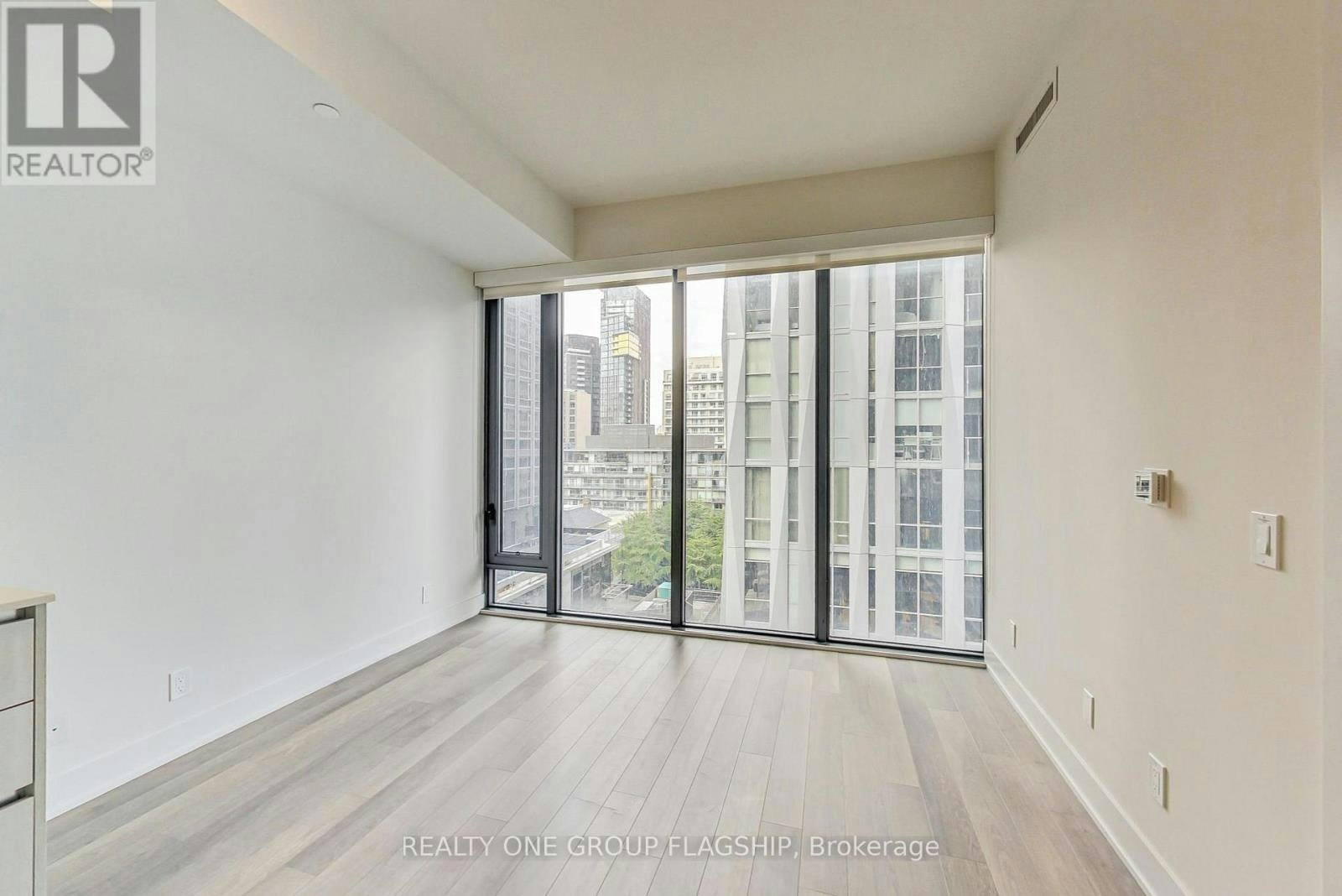 701-8 Cumberland Street, Toronto, ON, M4W 0B6 - 4