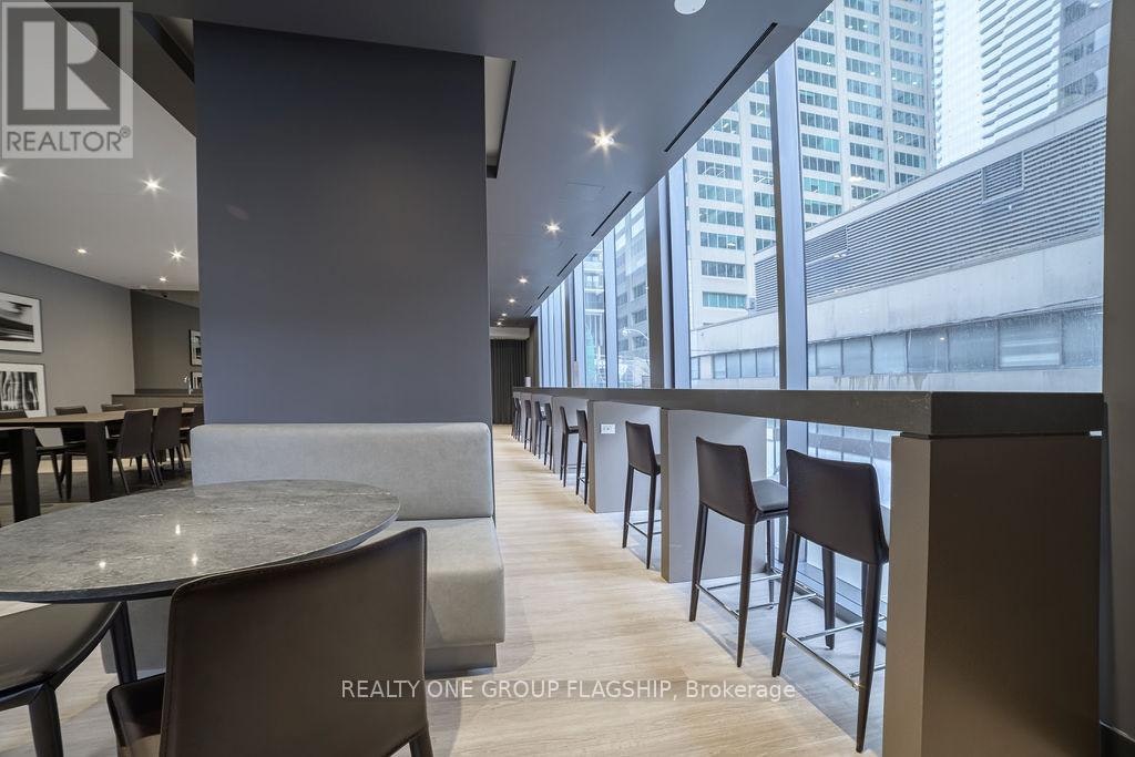 701-8 Cumberland Street, Toronto, ON, M4W 0B6 - 18