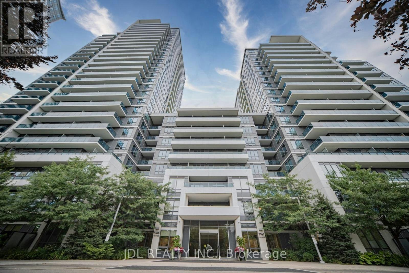 902-7165 Yonge Street, Vaughan, ON, L3T 0C9