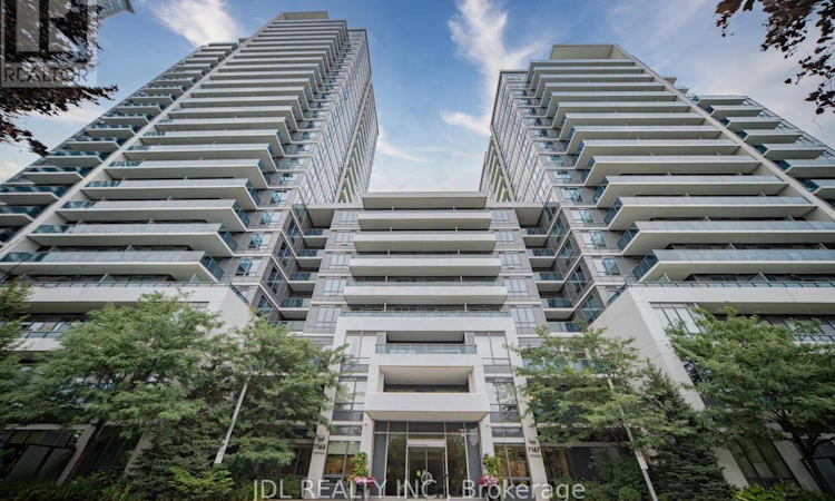 902-7165 Yonge Street
