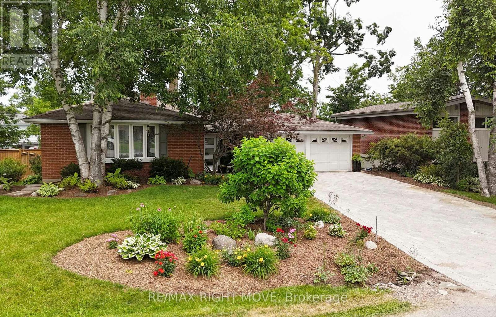 434 Highland Avenue, Orillia, ON, L3V 4E7