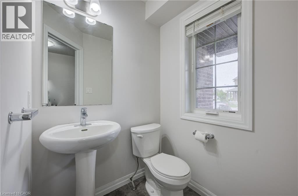 823 Paris Boulevard, Waterloo, ON, N2T 0B2 - 5
