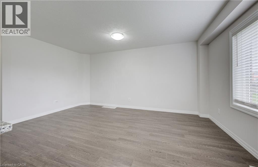 823 Paris Boulevard, Waterloo, ON, N2T 0B2 - 12