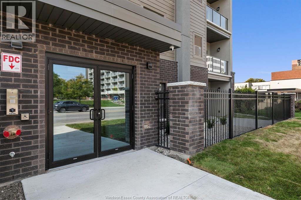 401-955 Ouellette Avenue, Windsor, ON, N9A 4J5 - 20