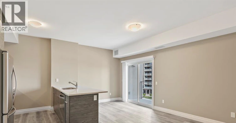 401-955 Ouellette Avenue, Windsor, ON, N9A 4J5 - 9