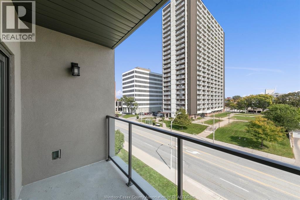 401-955 Ouellette Avenue, Windsor, ON, N9A 4J5 - 14