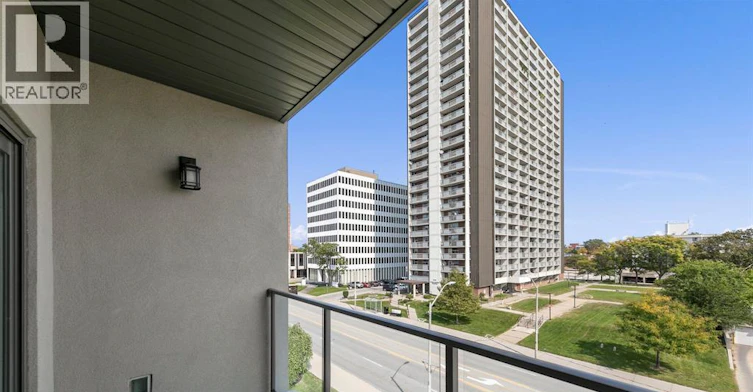 401-955 Ouellette Avenue, Windsor, ON, N9A 4J5 - 14