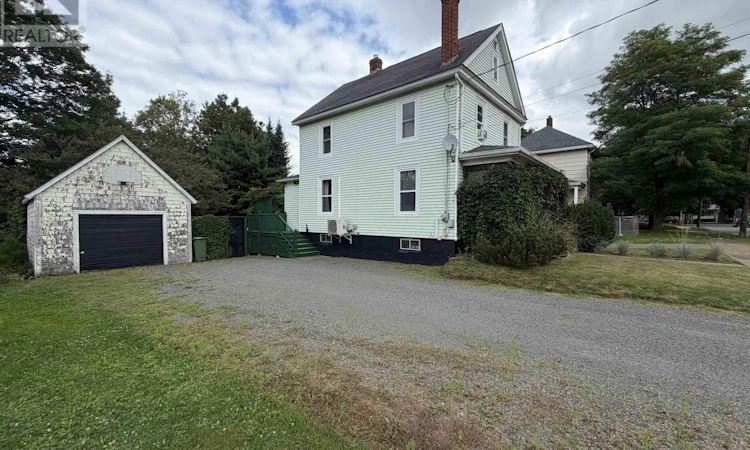 69 Alice Street