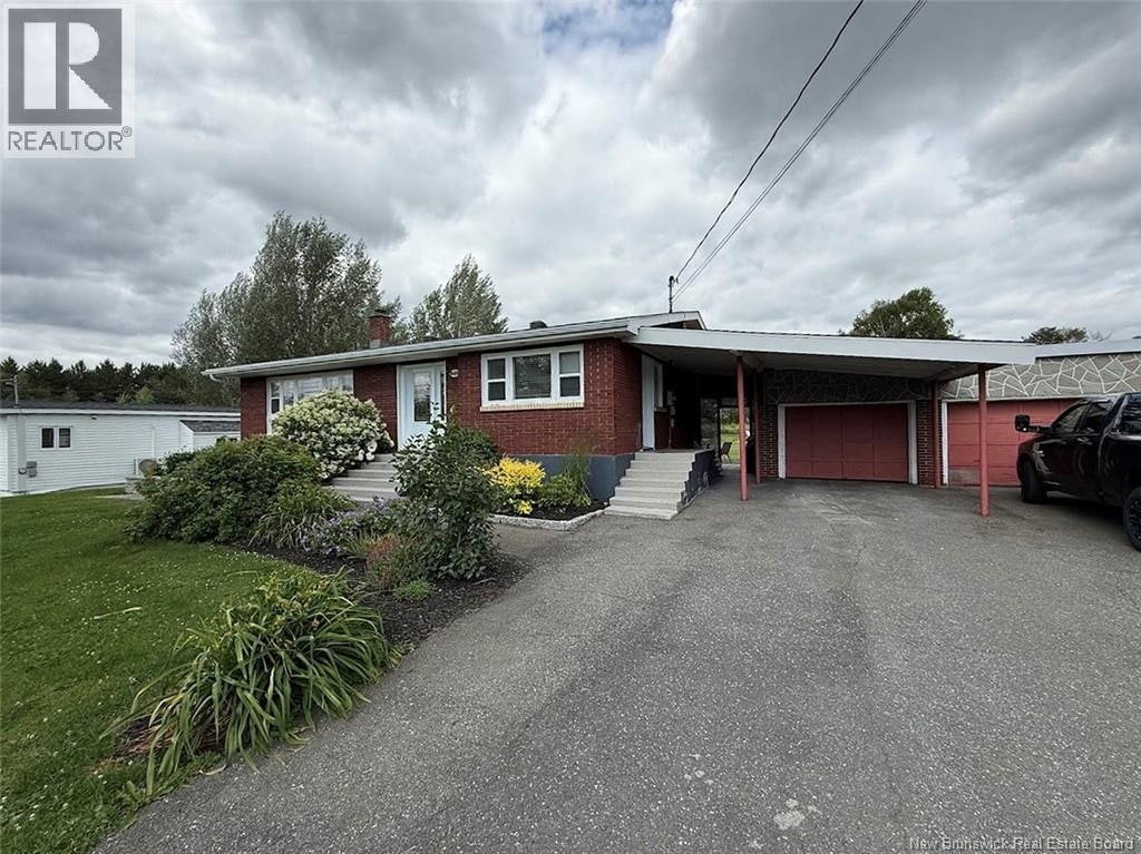 847 Principale Street, Edmundston, NB, E7C 1L3