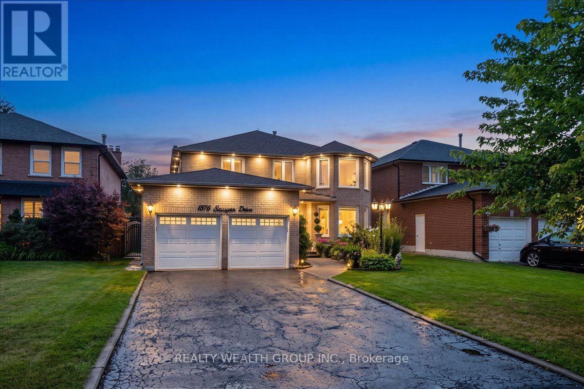 1576 Saugeen Drive, Pickering, ON, L1V 6K8
