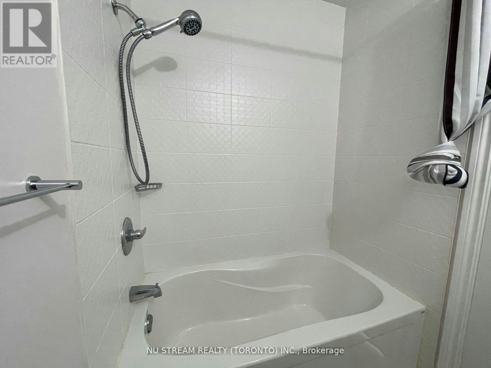 241 Park Road SOUTH, Markham, ON, L3T 0B6 - 17