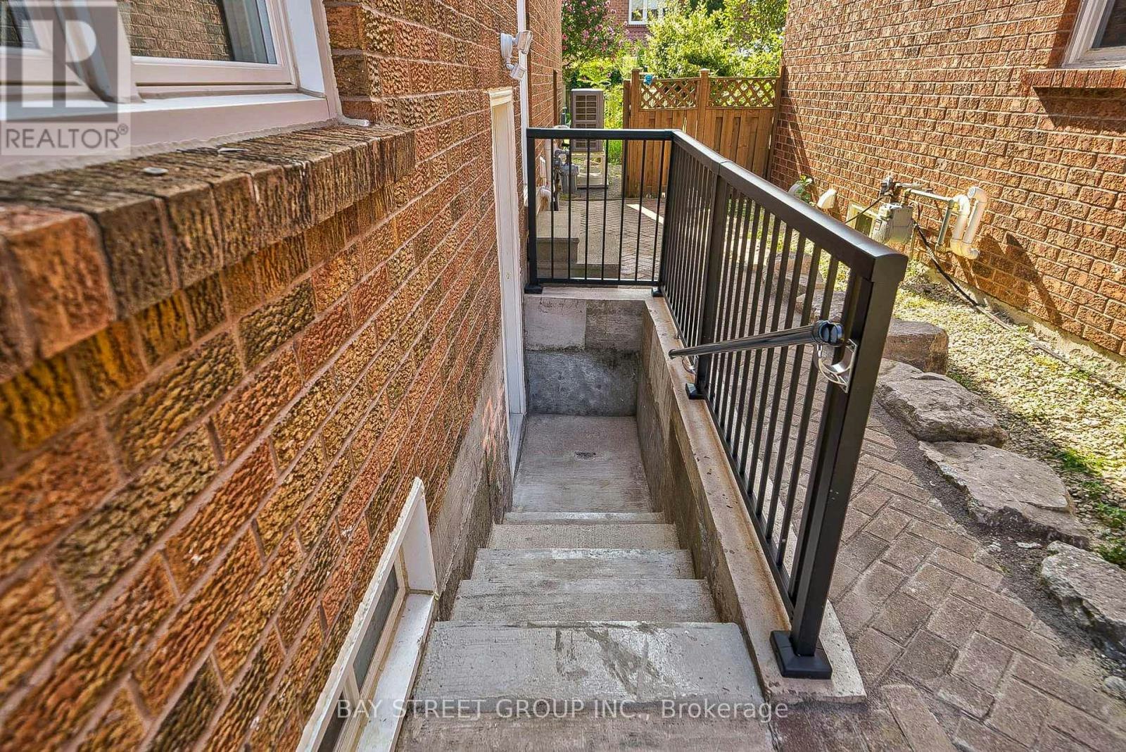 ROOM A-169 Killian Road, Vaughan, ON, L6A 1A8 - 5