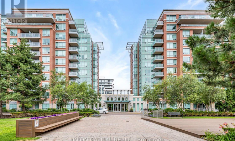 102-48 Suncrest Boulevard