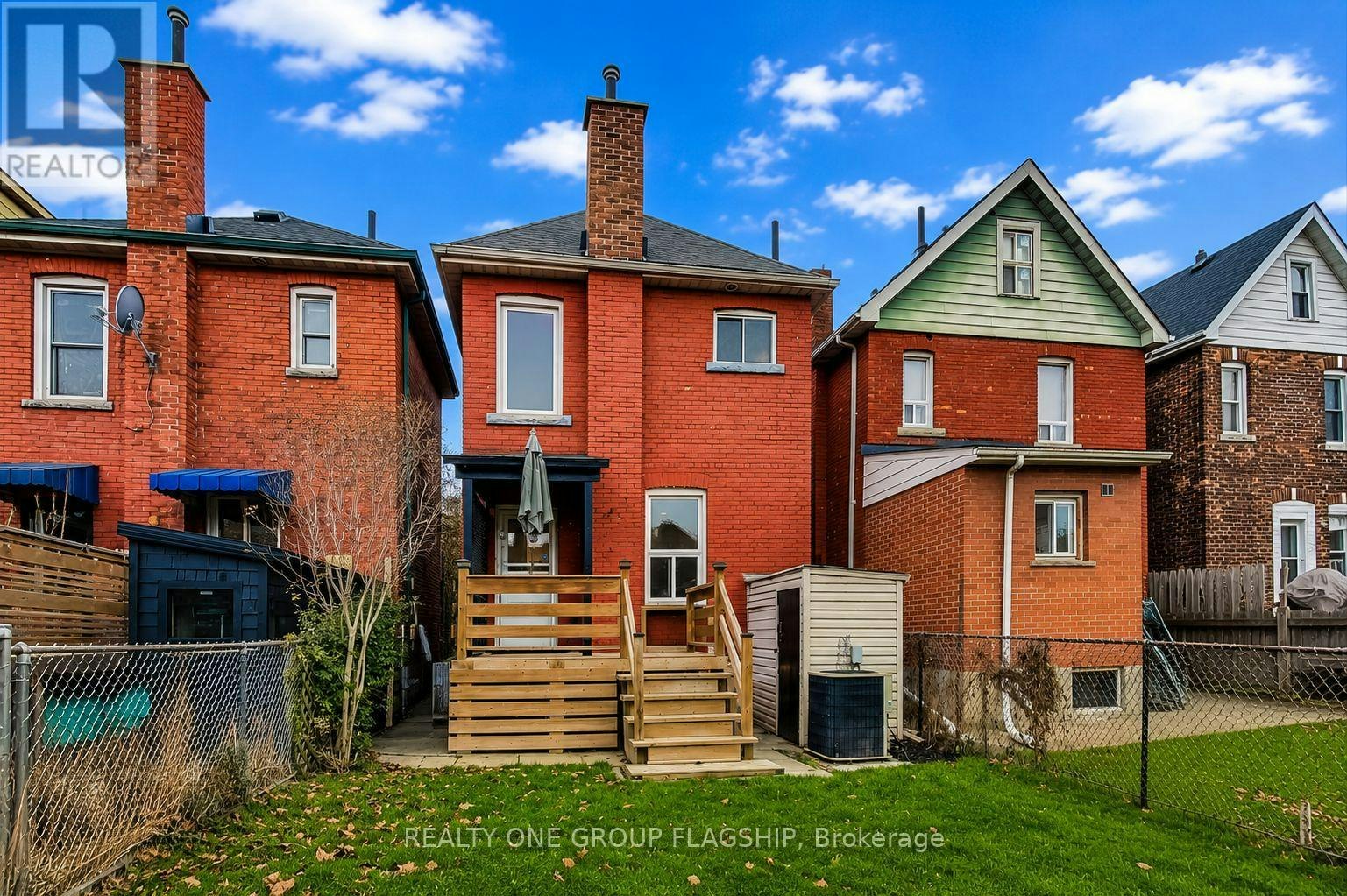 16 Huntley Street, Hamilton, ON, L8L 5X7 - 36